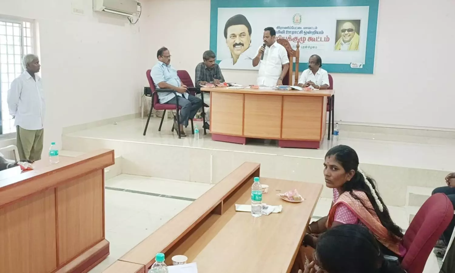 சாயப்பட்டறை கழிவு நீரால் மாசு ஏற்படுகிறது