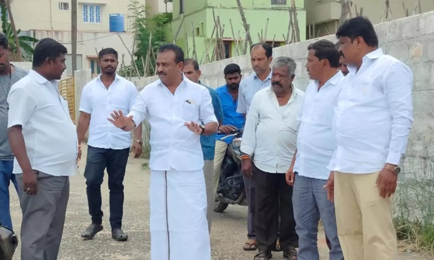 ஓசூரில் மேயர் சத்யா திடீர் ஆய்வு