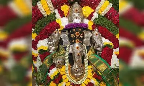 விநாயகர் கோவில்களில் சிறப்பு வழிபாடு