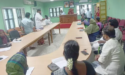 கீழக்கரை நகராட்சி கவுன்சில் கூட்டம்