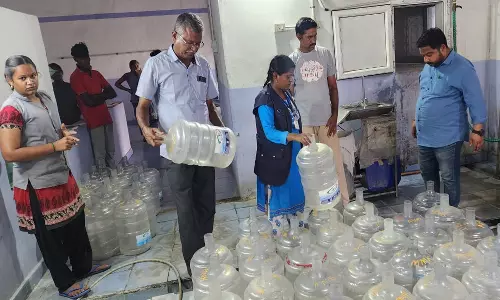 குடிநீர் ஆலைகளில் உணவு பாதுகாப்பு துறை அதிகாரிகள் திடீர் ஆய்வு