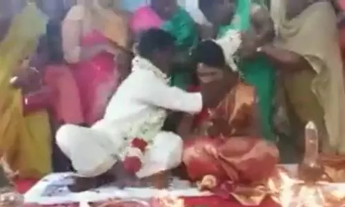 இதோ இன்னொரு கேரளா ஸ்டோரி.. மசூதியில் நடந்த இந்து திருமணம்.. வீடியோவை பகிர்ந்த ஏ.ஆர்.ரஹ்மான்