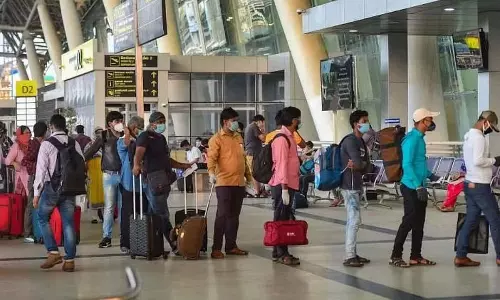 சென்னை விமான நிலையத்தில் கடந்த மாதம் 17½ லட்சம் பேர் பயணம்