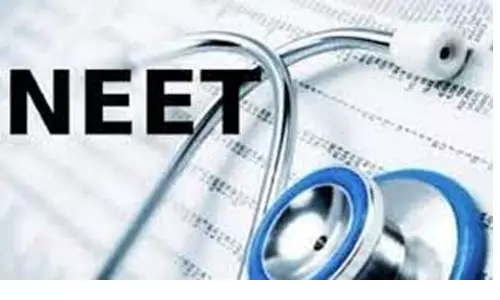 கோவையில் நீட் தேர்வை 7,127 பேர் எழுதுகிறார்கள்