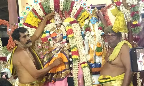 பட்டாபிஷேக நிகழ்ச்சி