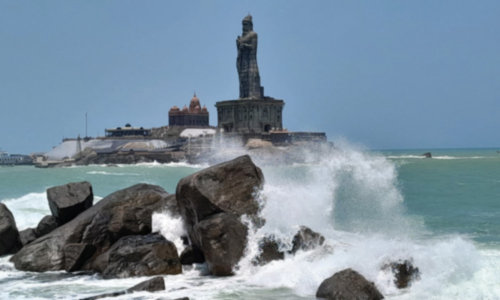 கன்னியாகுமரியில் கடல் சீற்றம் 2-வது நாளாக நீடிப்பு