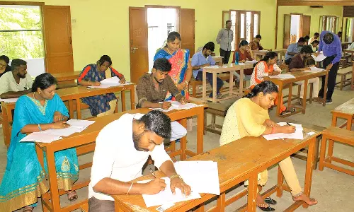 நெல்லை மாவட்டத்தில் சாலை ஆய்வாளர் பணிக்கான தேர்வை 57 சதவீதம் பேர் எழுதினர்