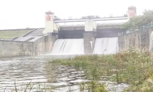 மிருகண்ட அணை நிரம்பியதால் தண்ணீர் திறப்பு