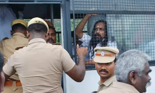 இமானுவேல்சேகரன் சிலைக்கு அடிக்கல் நாட்ட முயன்றவர் கைது