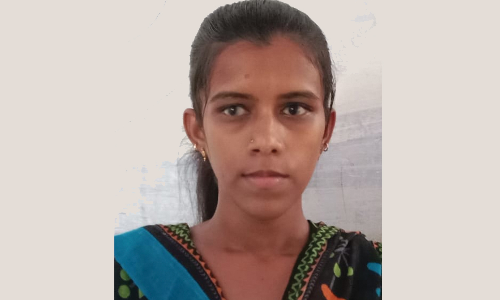 பிளஸ்-2 தேர்வு எழுதிய ஒரே திருநங்கை மாணவி ஸ்ரேயா 337 மார்க் பெற்று தேர்ச்சி