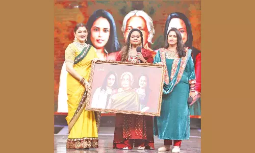 அரசியலிலும் சாதிப்பார் குஷ்பு...!