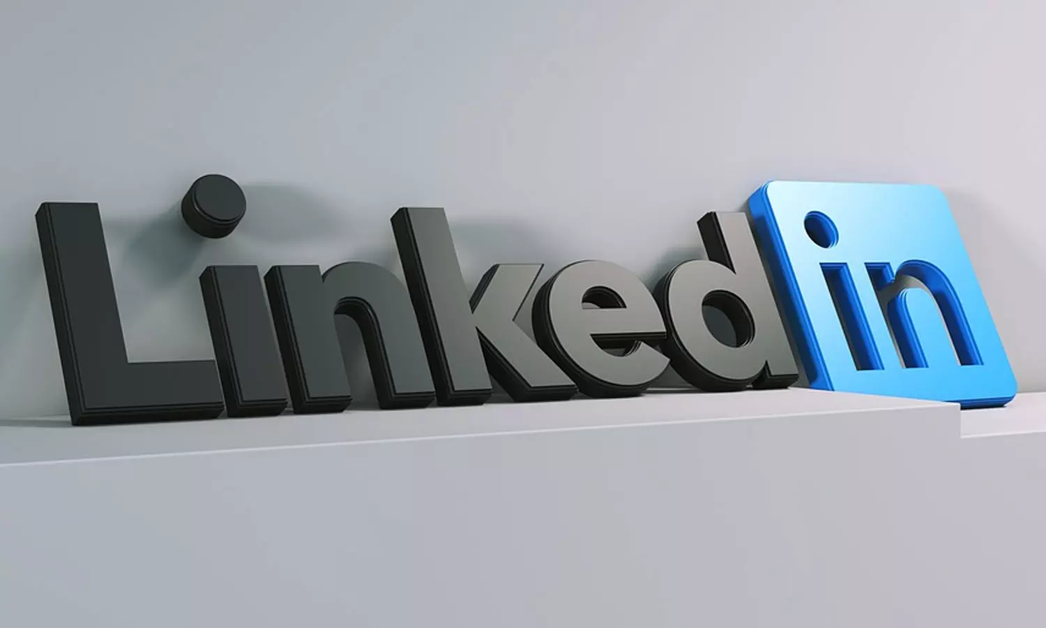 வேலை தேட உதவும் லின்க்டுஇன் நிறுவனத்திலேயே 700 பேர் பணிநீக்கம்