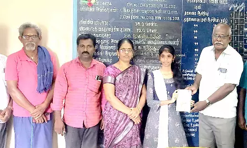 பொதுத்தேர்வில் கடினல்வயல் அரசு பள்ளி மாணவி மாவட்ட அளவில் முதலிடம்