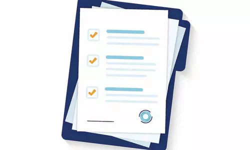 தி.மு.க. உறுப்பினர் படிவங்களை ஒப்படைக்கும் நிகழ்ச்சி