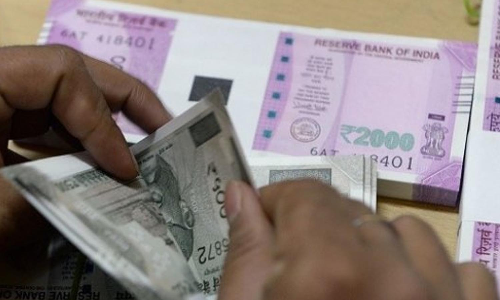 மத்திய அரசு ஊழியா்களுக்கு விரைவில் 3 சதவீத அகவிலைப்படி உயா்வு