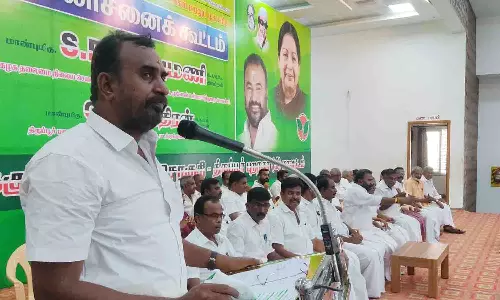 அ.தி.மு.க.வில்  இணைய பலரும் முன் வந்துள்ளனர் - முன்னாள் அமைச்சர் எஸ்.பி., வேலுமணி பேச்சு