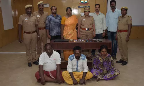 குறைந்த வட்டியில் கடன் வாங்கி தருவதாக மோசடியில் ஈடுபட்ட பெண் உள்பட 3 பேர் கைது
