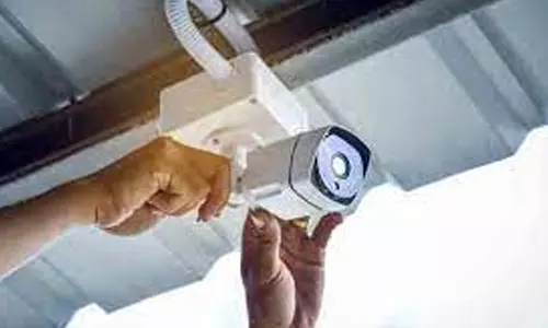 பெரம்பலூர் கிராம பஞ்சாயத்து இளைஞர்களுக்கு சி.சி.டி.வி. கேமரா பொருத்துதல் பயிற்சி