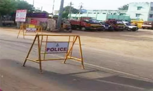 ஆந்திர எல்லையோர சோதனை சாவடியில் நள்ளிரவு ஏ.டி.ஜி.பி. ஆய்வு