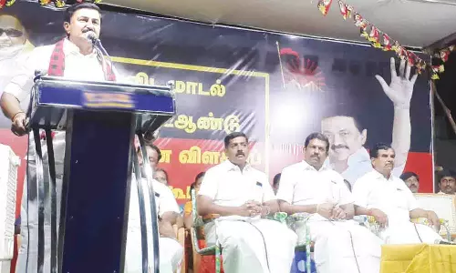 காங்கயம் - தாராபுரம் சாலையில் விரைவில் மாட்டு சந்தை தொடங்கும் - அமைச்சர் தகவல்