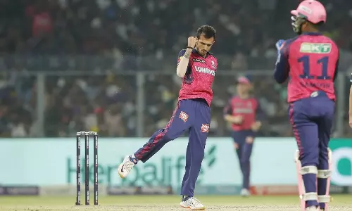 யுஸ்வேந்திர சாஹல் 4 விக்கெட்.. கொல்கத்தா அணியை 149 ரன்னில் கட்டுப்படுத்தியது ராஜஸ்தான் ராயல்ஸ்