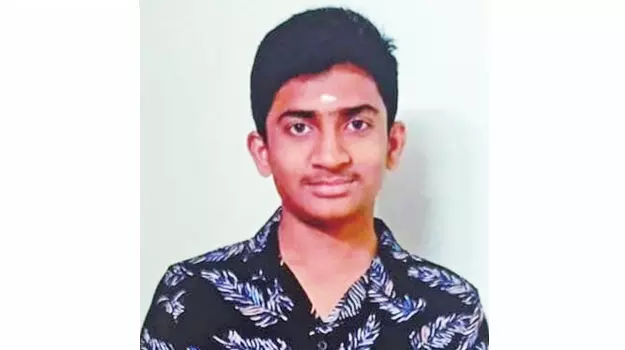 10-ம் வகுப்பு மாணவன் தூக்கு போட்டு தற்கொலை 10-ம் வகுப்பு மாணவன் தூக்கு போட்டு தற்கொலை