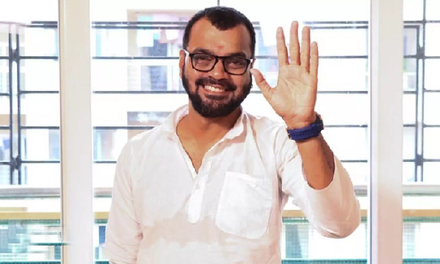 விரைவில் அரசியலில் குதிக்கும் நடிகர் தாடி பாலாஜி!