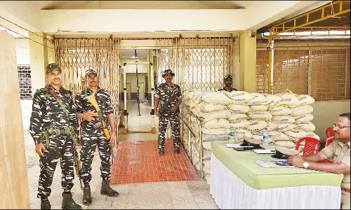 கர்நாடக சட்டசபை தேர்தல்: 34 மையங்களில் நாளை ஓட்டு எண்ணிக்கை