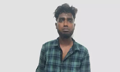 விழுப்புரம் ரெயில்வே குடியிருப்பு பகுதியில் கஞ்சா விற்ற வாலிபர் கைது