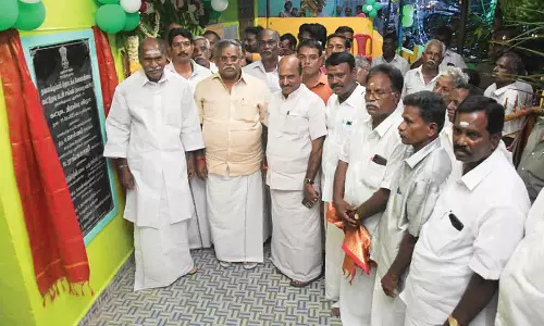 வேளாண்மை கூட்டுறவு கடன் சங்க புதிய கட்டிடம்