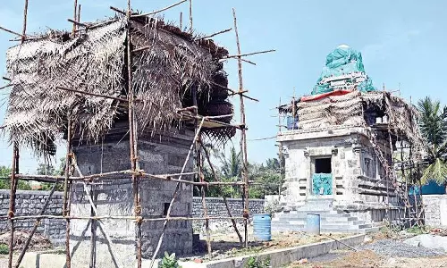 மேடவாக்கம் அருகே பொன்மார் கிராமத்தில் 1000 ஆண்டுகள் பழமையான பெருமாள் கோவில் சீரமைப்பு