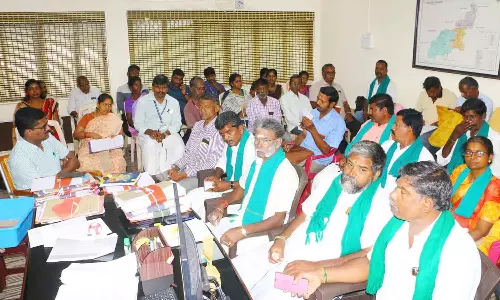 அணைக்கட்டு பகுதியில் மணல் கொள்ளை தடுக்க வேண்டும்