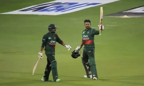 நஜ்மல் ஹொசைன் சதம் - 3 விக்கெட் வித்தியாசத்தில் அயர்லாந்தை வென்றது வங்காளதேசம்