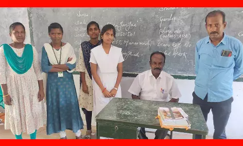 அரசு பள்ளி மாணவர்களுக்கு உயர்கல்வி வழிகாட்டல் நிகழ்ச்சி