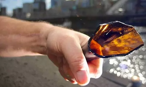 கிணத்துக்கடவு அருகே பைனான்ஸ் ஊழியர் மீது பீர் பாட்டிலால் தாக்குதல்