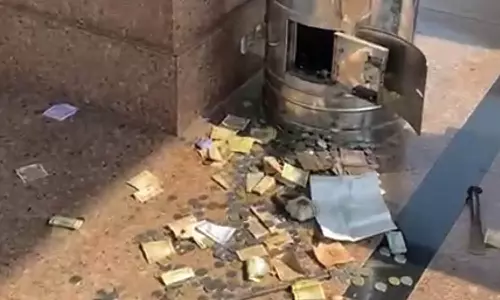 வடவள்ளி அருகே கருப்பராயன்-விநாயகர்  கோவிலில் திருட்டு