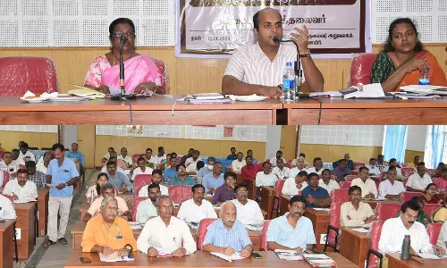 அரசு பள்ளி மாணவர்களுக்கான கோடைக்கால சிறப்பு முகாம் தொடக்கம்