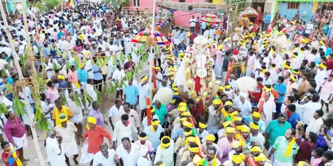 புரவி எடுப்பு திருவிழா