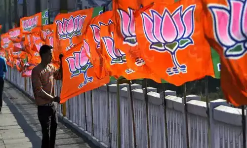 குஜராத் போன்று கர்நாடகத்தில் புதுமுகங்களுக்கு அளித்த வாய்ப்பு பா.ஜ.க.வுக்கு கைகொடுக்கவில்லை