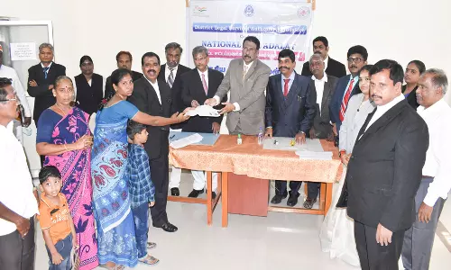 கடலூர் மாவட்டத்தில்  தேசிய மக்கள் நீதிமன்றத்தில் 1,845 வழக்குகளுக்கு தீர்வு: 17 1/2 கோடி வழங்க உத்தரவு