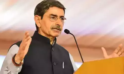 நாம் எங்கு இருந்தாலும் தாயை கைவிடக் கூடாது- அன்னையர் தின நிகழ்ச்சியில் கவர்னர் ஆர்.என்.ரவி பேச்சு