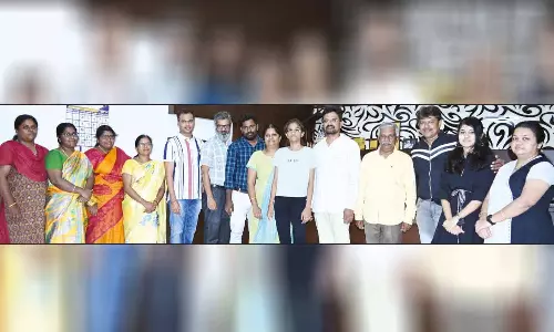 சி.பி.எஸ்.இ. பிளஸ்-2 மற்றும் 10-ம் வகுப்பு தேர்வில் ஏ.கே.ஆர். அகாடமி பள்ளி மாணவர்கள் சாதனை