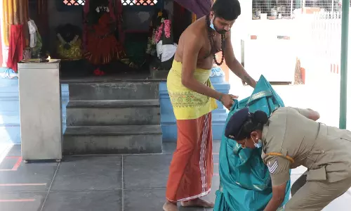 கோவையில் கோனியம்மன் கோவில் உண்டியலை உடைத்து திருட்டு