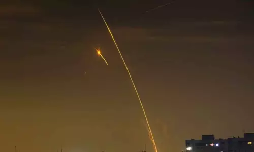 ரஷிய விமானங்கள் சுட்டு வீழ்த்தப்பட்டது- உக்ரைன் தகவல்