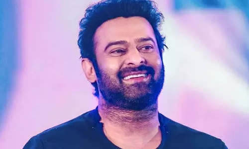 ஆந்திர ராமர் கோவிலுக்கு நடிகர் பிரபாஸ் ரூ.10 லட்சம் நன்கொடை.. ஆதிபுருஷ் வெற்றி பெற சிறப்பு பூஜை