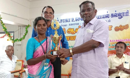 இளையான்குடி கல்லூரியில் விளையாட்டு விழா