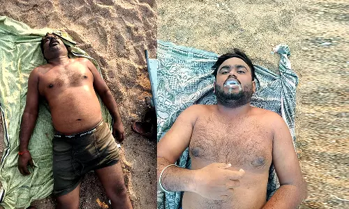 காவிரி ஆற்றில் மூழ்கி பலியான மகனின் உடலும் மீட்பு