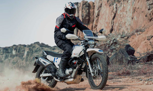 வேற லெவல் அப்டேட் - விரைவில் அறிமுகமாகும் ஹீரோ எக்ஸ்பல்ஸ் 200 4V