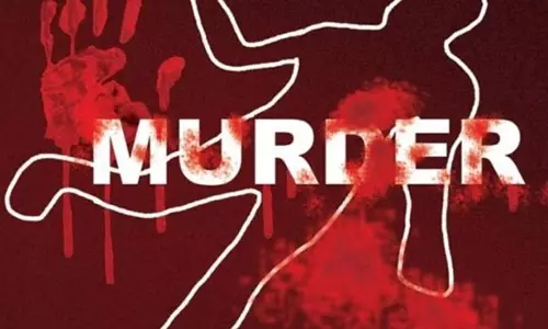பிளஸ்-1 மாணவியுடன் காதல்: பிளஸ்-2 மாணவரை வெட்டிக்கொன்ற காதலியின் தந்தை