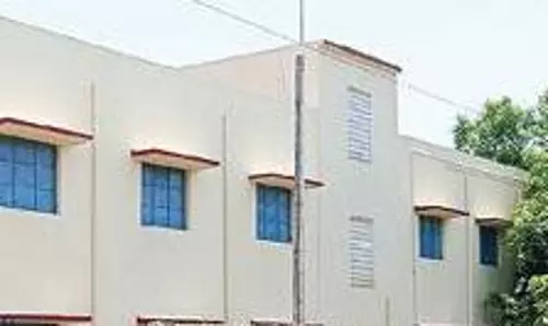 ஆதிதிராவிடர் நல கல்லூரி மாணவர்கள் விடுதி